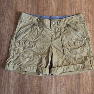 Athleta Cargo / Hiking Shorts